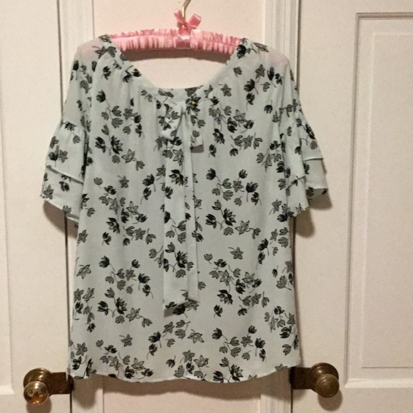 Loft Ruffle Sleeve Blouse - Picture 2 of 3